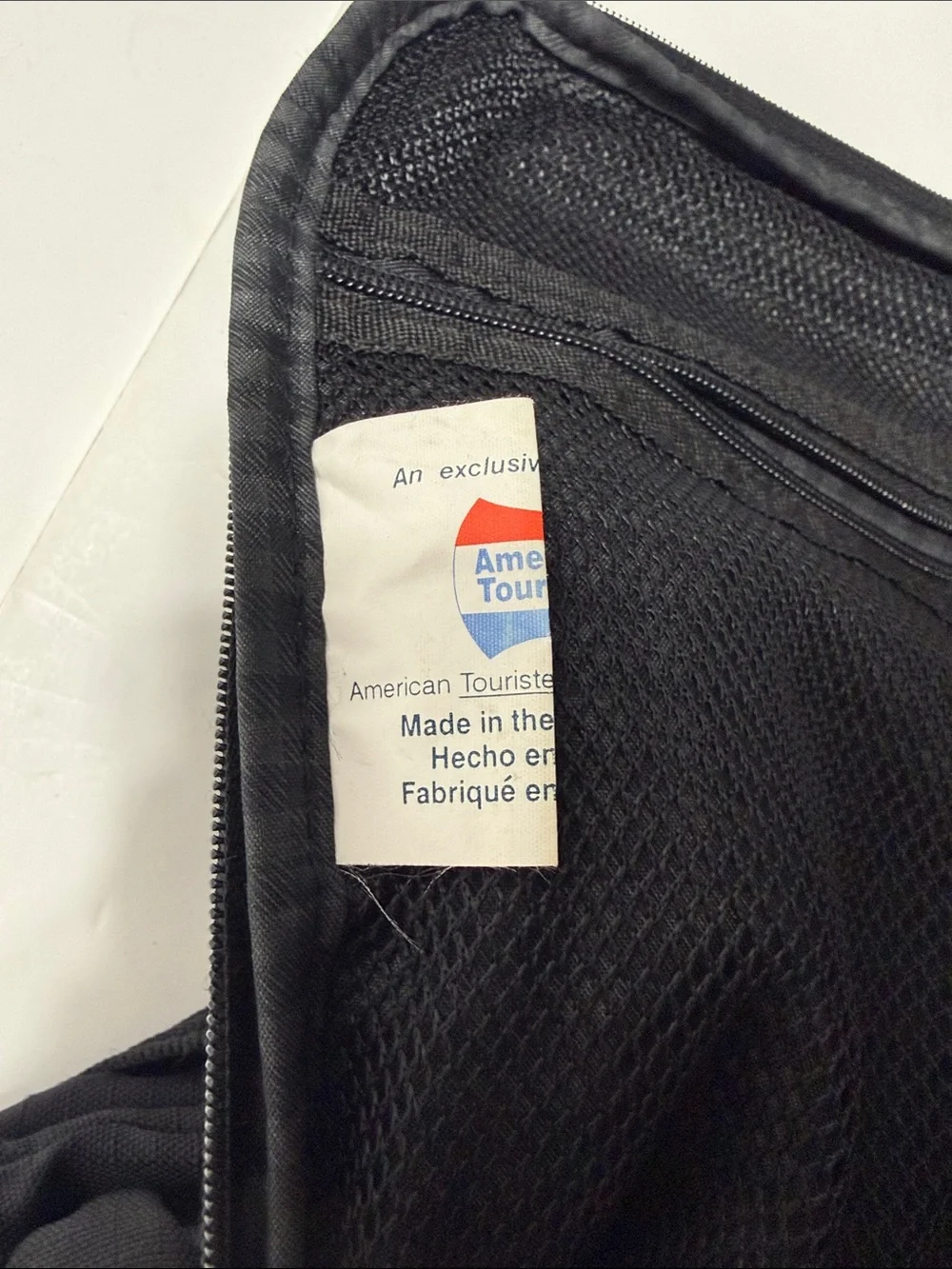 American Tourister Black Compact Laptop Bag with Crossbody Strap